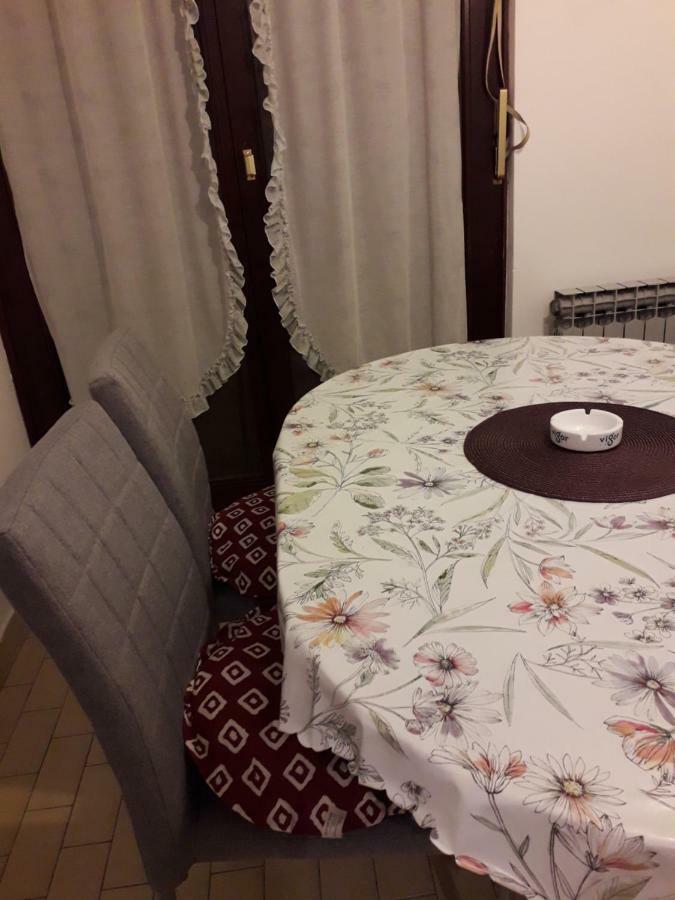 Apartamento Apartman Ana 2 Rijeka Exterior foto