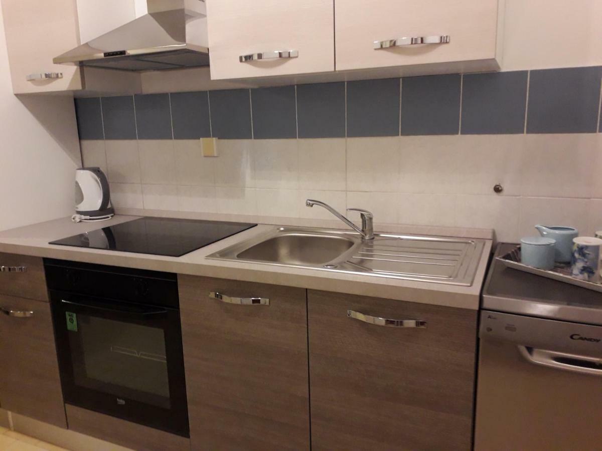Apartamento Apartman Ana 2 Rijeka Exterior foto